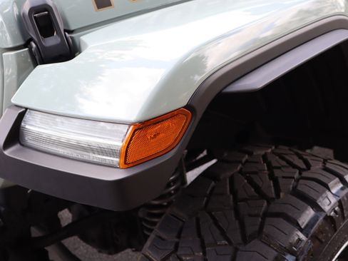 Used 2024 Jeep Wrangler Unlimited Rubicon 392 image 17