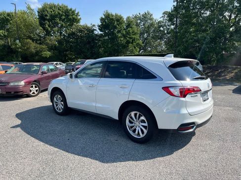 Used 2018 Acura RDX FWD w/ Technology Package image 3