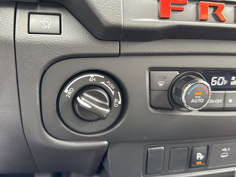 New 2025 Nissan Frontier PRO-4X image 27