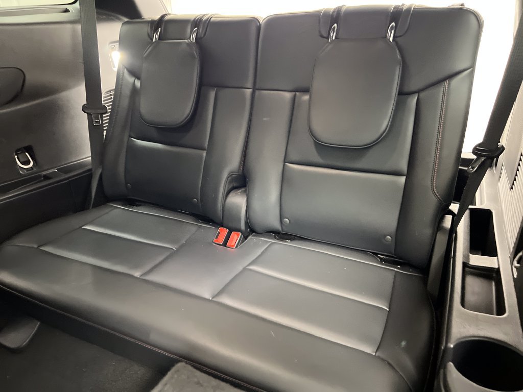 Used 2025 Ford Explorer ST-Line AWD/4WD image 21