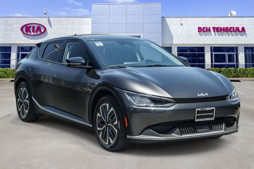 Certified 2023 Kia EV6 Light RWD image 3