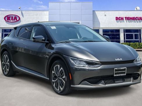 Certified 2023 Kia EV6 Light RWD image 3