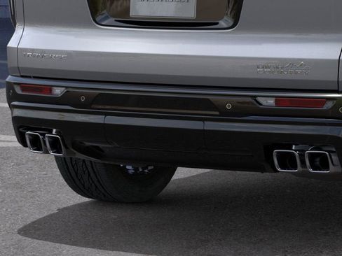 New 2026 Chevrolet Traverse High Country image 14