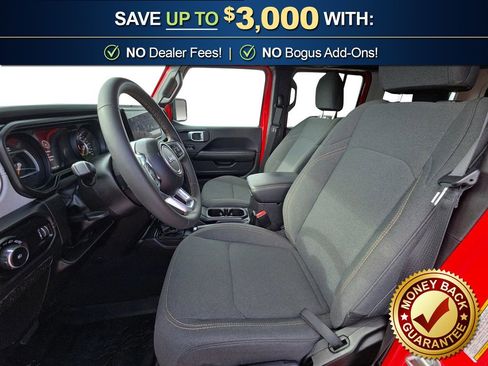 Used 2025 Jeep Wrangler Unlimited Sahara AWD/4WD image 14