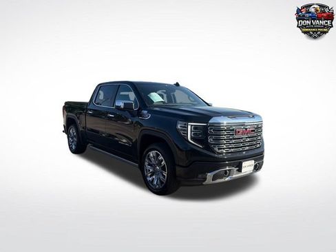 Used 2024 GMC Sierra 1500 Denali AWD/4WD image 7