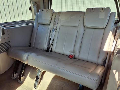 Used 2008 Ford Expedition Eddie Bauer image 12