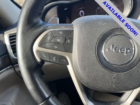 Used 2015 Jeep Grand Cherokee Limited image 17