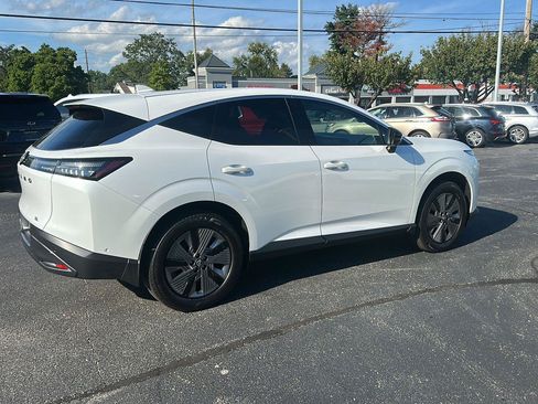 Used 2025 Nissan Murano SL w/ Cargo Package AWD/4WD image 10