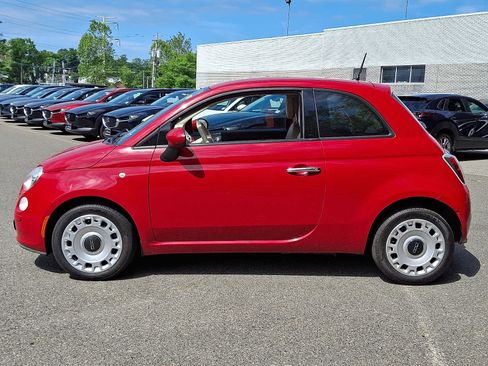 Used 2015 FIAT 500 Pop FWD image 8