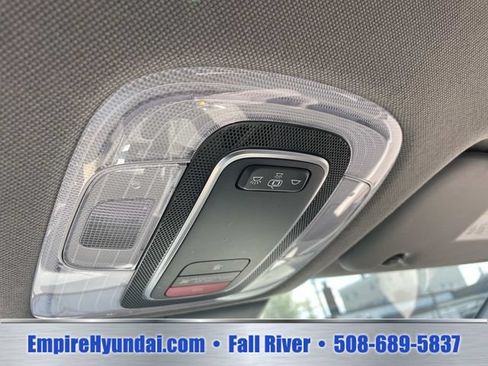 Used 2023 Hyundai Elantra SEL FWD image 23