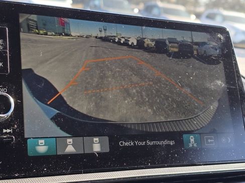 Used 2025 Honda Odyssey Elite image 11