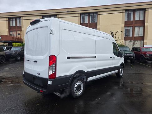 New 2026 Ford Transit 250 148 Medium Roof image 5