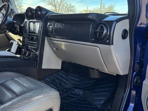 Used 2007 HUMMER H2 SUT w/ Chrome Appearance Package image 17