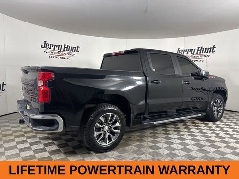Used 2024 Chevrolet Silverado 1500 LT w/ Z71 Off-Road Package AWD/4WD image 5
