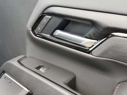 New 2026 GMC Sierra 2500 AT4X AWD/4WD image 41