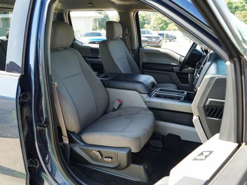 Used 2017 Ford F150 XLT w/ Equipment Group 302A Luxury RWD image 13