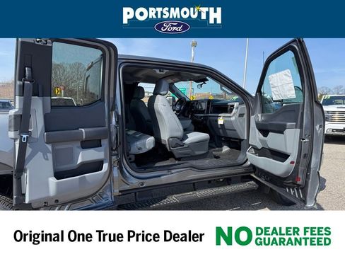 New 2026 Ford F250 XL w/ FX4 Off-Road Package AWD/4WD image 10