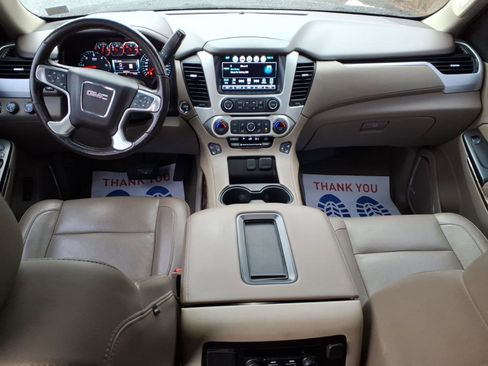 Used 2018 GMC Yukon XL SLT w/ Open Road Package image 8