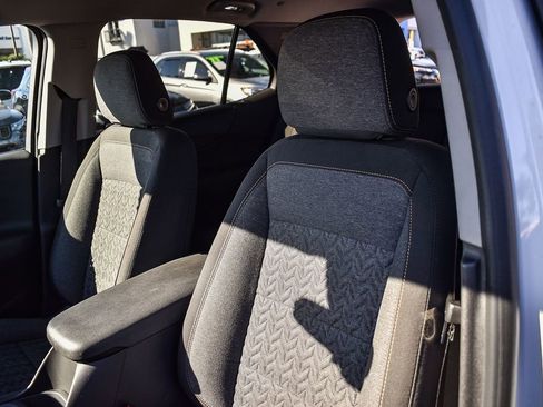 Used 2022 Chevrolet Equinox LT image 24