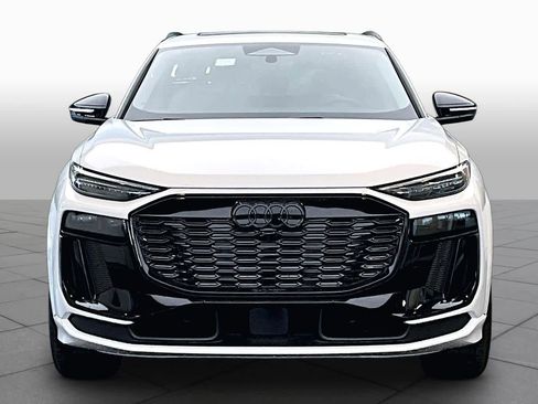 New 2027 Audi Q6 e-tron Premium Plus AWD/4WD image 3