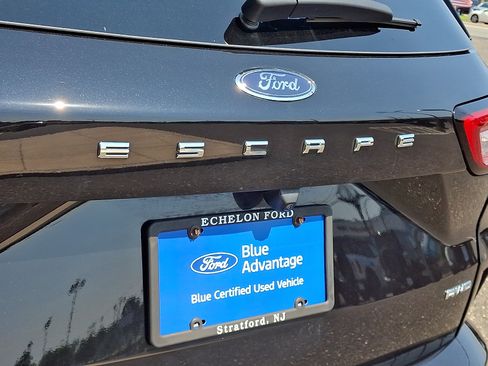 Certified 2023 Ford Escape ST-Line Elite AWD/4WD image 30