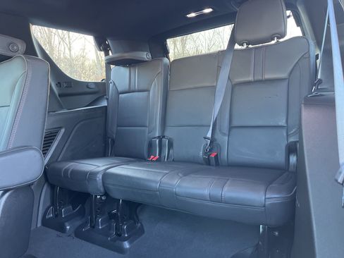 Certified 2024 Chevrolet Tahoe RST w/ Luxury Package AWD/4WD image 15