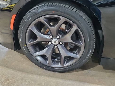 Used 2019 Dodge Charger R/T image 40