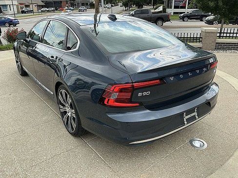 Used 2023 Volvo S90 B6 Ultimate w/ Lounge Package AWD/4WD image 10
