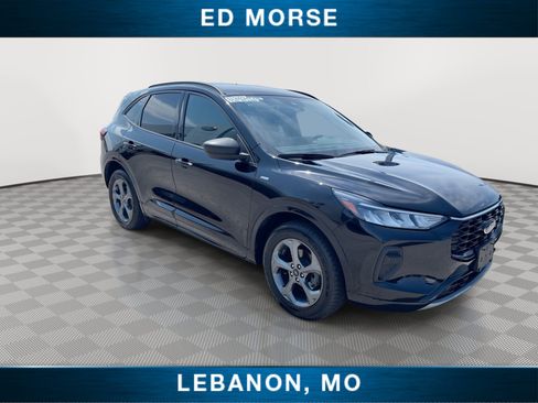 Certified 2023 Ford Escape ST-Line w/ Tech Pack #1 AWD/4WD image 2