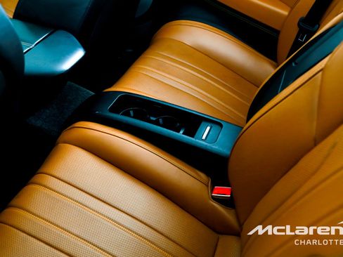 Used 2021 Bentley Continental GT image 18