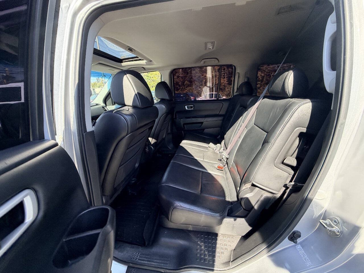 Used 2010 Honda Pilot EX-L image 41