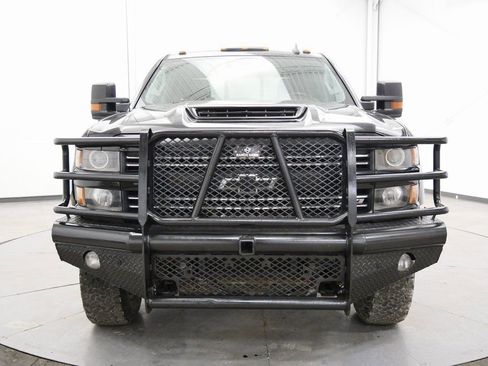Used 2018 Chevrolet Silverado 2500 LTZ w/ Duramax Plus Package AWD/4WD image 2