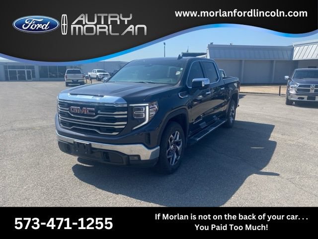 Used 2022 GMC Sierra 1500 SLT w/ SLT Premium Package AWD/4WD image 1