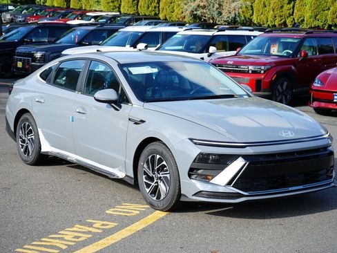 New 2026 Hyundai Sonata Blue image 3
