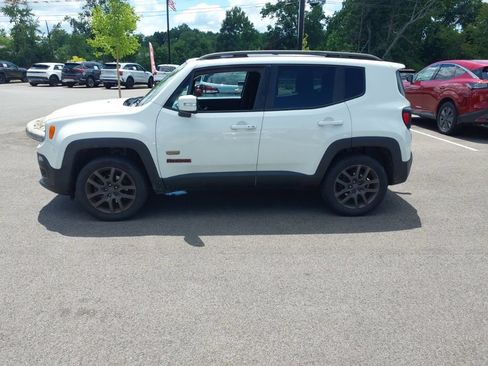 Used 2016 Jeep Renegade 75th Anniversary AWD/4WD image 2