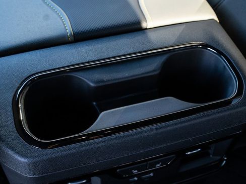 New 2026 Chevrolet Silverado 1500 ZR2 image 38