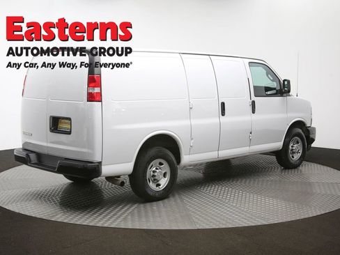 Used 2019 Chevrolet Express 2500 w/ Driver Convenience Package image 41