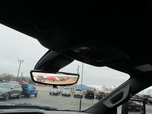 Used 2023 Chevrolet Silverado 2500 High Country w/ Z71 Off-Road Package image 33