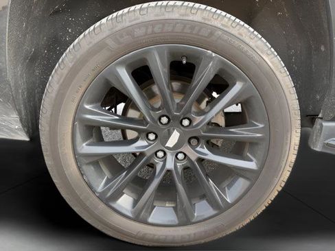 Used 2020 Cadillac Escalade Luxury w/ Escalade Sport Edition image 12