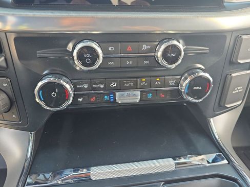 New 2025 Ford F150 Lariat w/ Equipment Group 501A Mid image 17