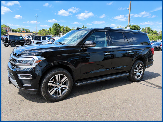 Used 2024 Ford Expedition Max Limited AWD/4WD image 1