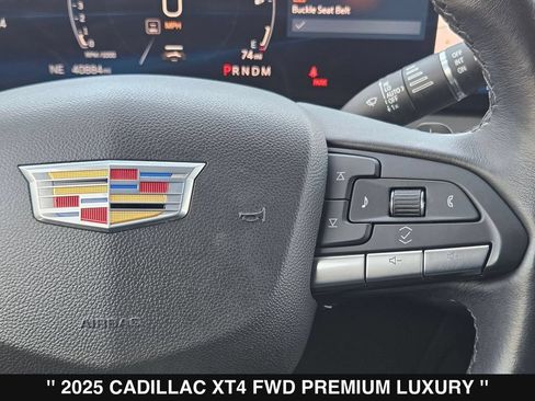 Used 2025 Cadillac XT4 Premium Luxury FWD image 24