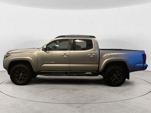 Certified 2023 Toyota Tacoma SR5 image 2