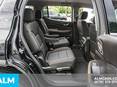 Used 2022 GMC Acadia SLE w/ Driver Convenience Package FWD image 23
