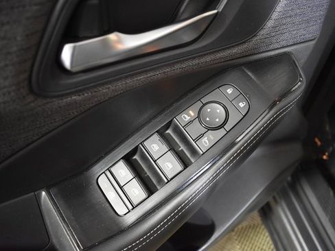 Certified 2023 Nissan Rogue SV image 8