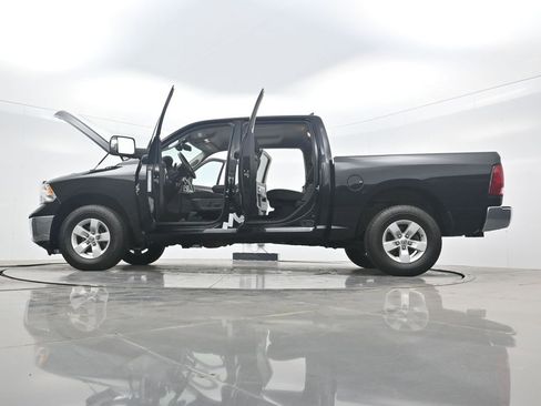 Used 2023 RAM 1500 Classic SLT w/ Trailer & Traction Group AWD/4WD image 43