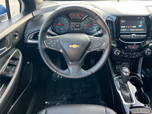Used 2017 Chevrolet Cruze Premier w/ RS Package image 14