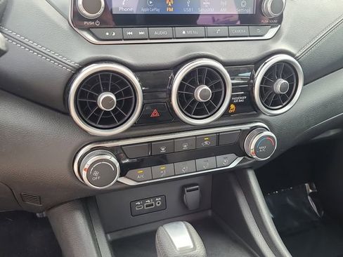 Used 2023 Nissan Sentra SV image 31