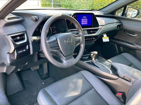 Used 2024 Lexus UX 250h F Sport image 17
