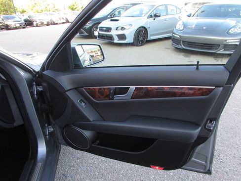 Used 2012 Mercedes-Benz C 250 Sedan image 29